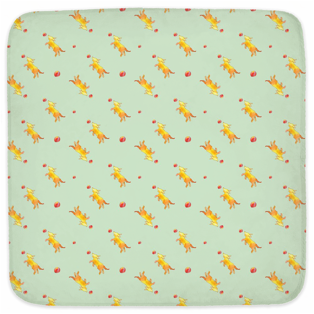 Playful Puppy Pattern Hooded Baby Towel (Green)